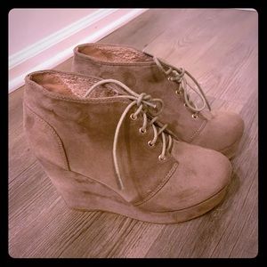 Wedge lace up booties